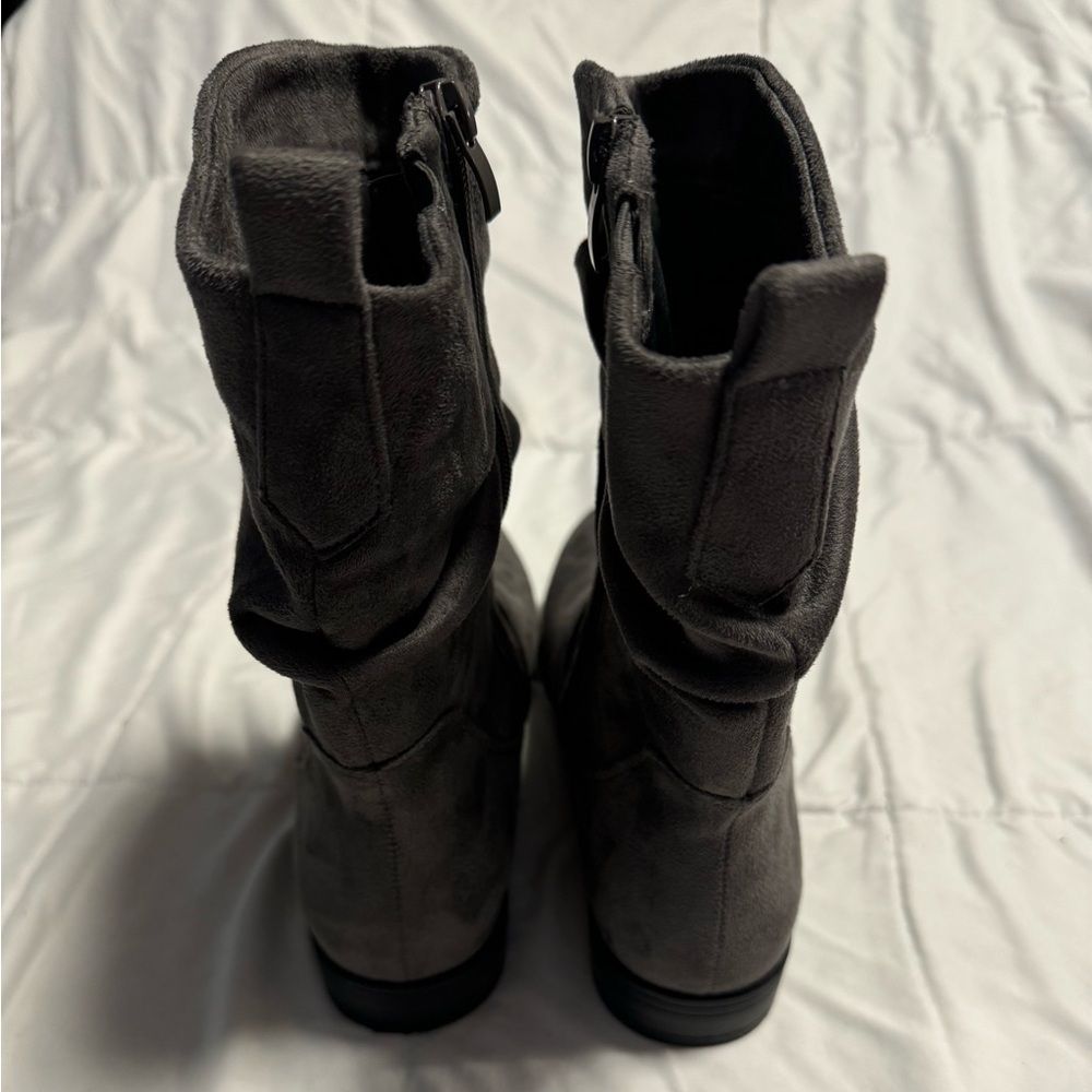 VJH comfort Wmns Slouchy Boots Bootie Sz 8.5 Round Toe Comfort Low Heel Mid Calf - Picture 14 of 16
